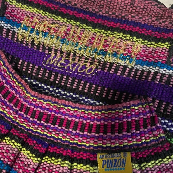 Colorful Woven Tote Bag from Mexico‎ - Picture 2 of 7